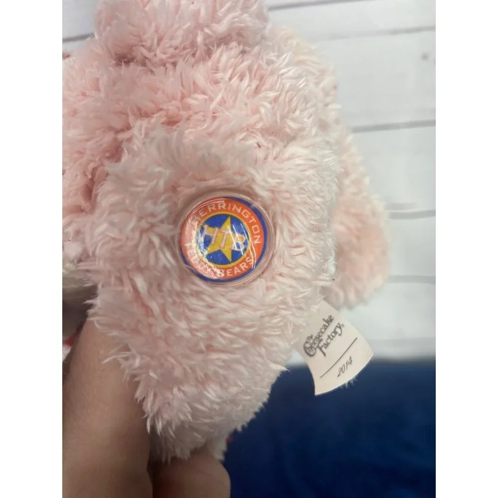 Herrington Teddy Bears Cheesecake Factory Pink‎ Pig Wearing Sweater Scarf